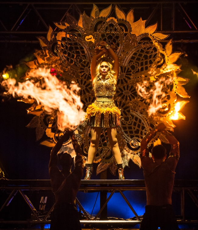 The Bodyguard Musical Photo 