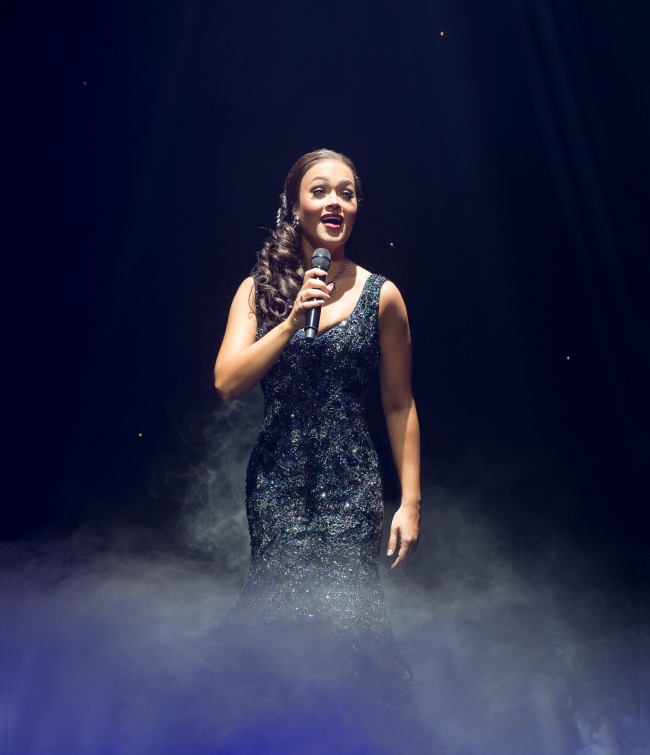 The Bodyguard Musical Photo 